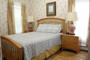 brookline bed and breakfast guestroom